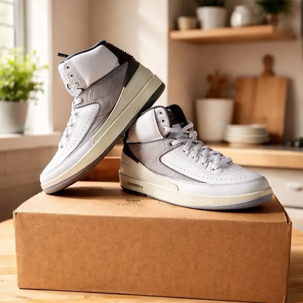 Nike Air Jordan 2 Retro Python White Gray Red 7Y Womens 8.5